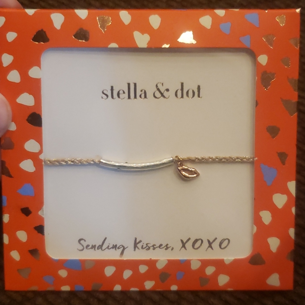 Stella & Dot Wishing Bracelet - Bisous